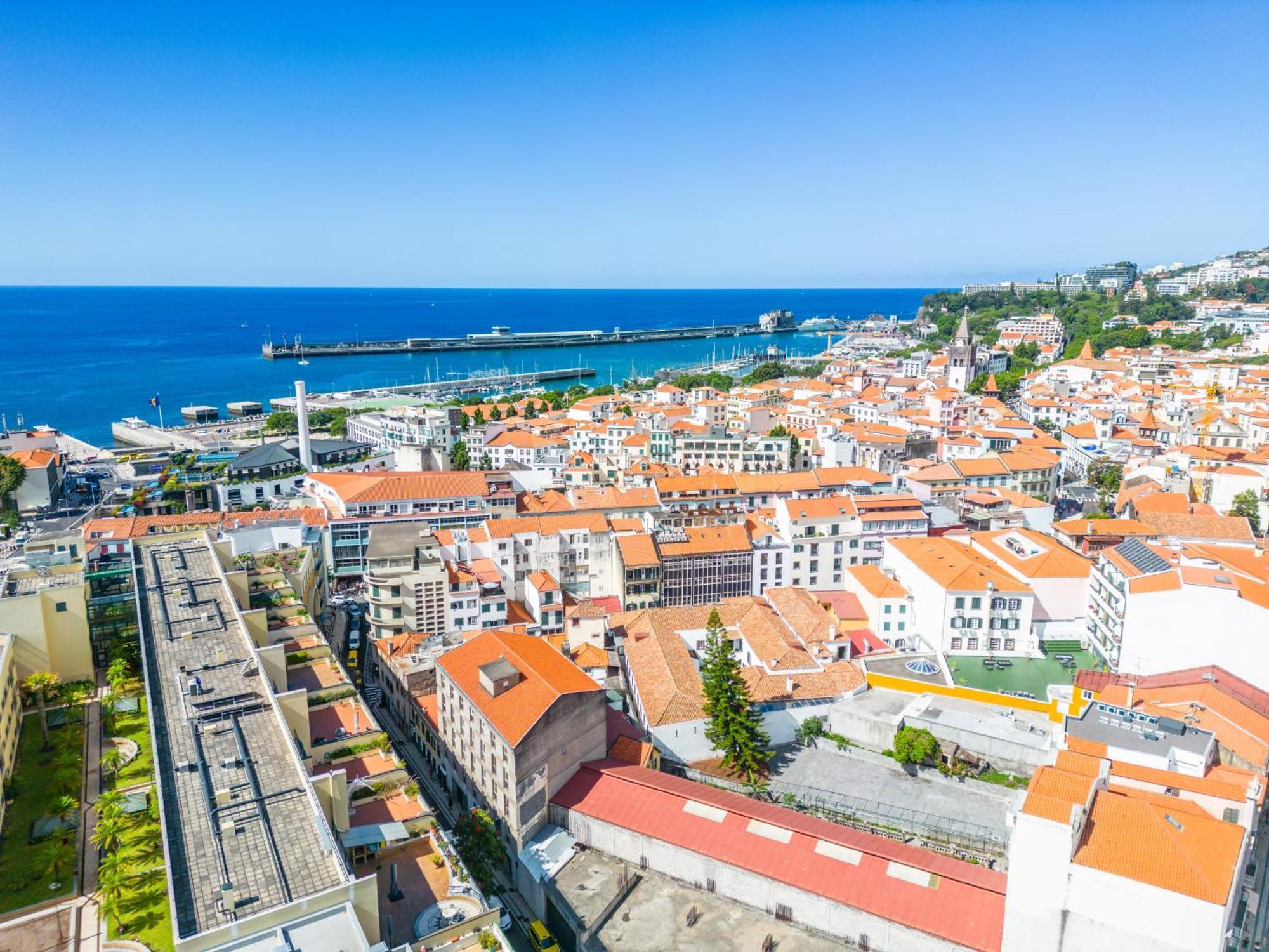 Pateo Do Carmo - By Wehost Apartment Funchal  Exterior photo